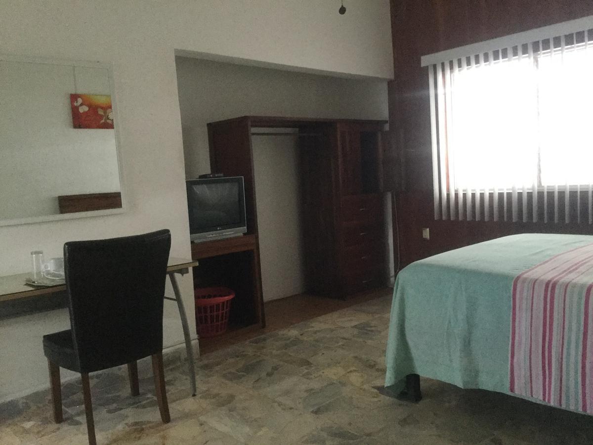 Suites El Retiro Tuxtla Gutierrez Exterior photo